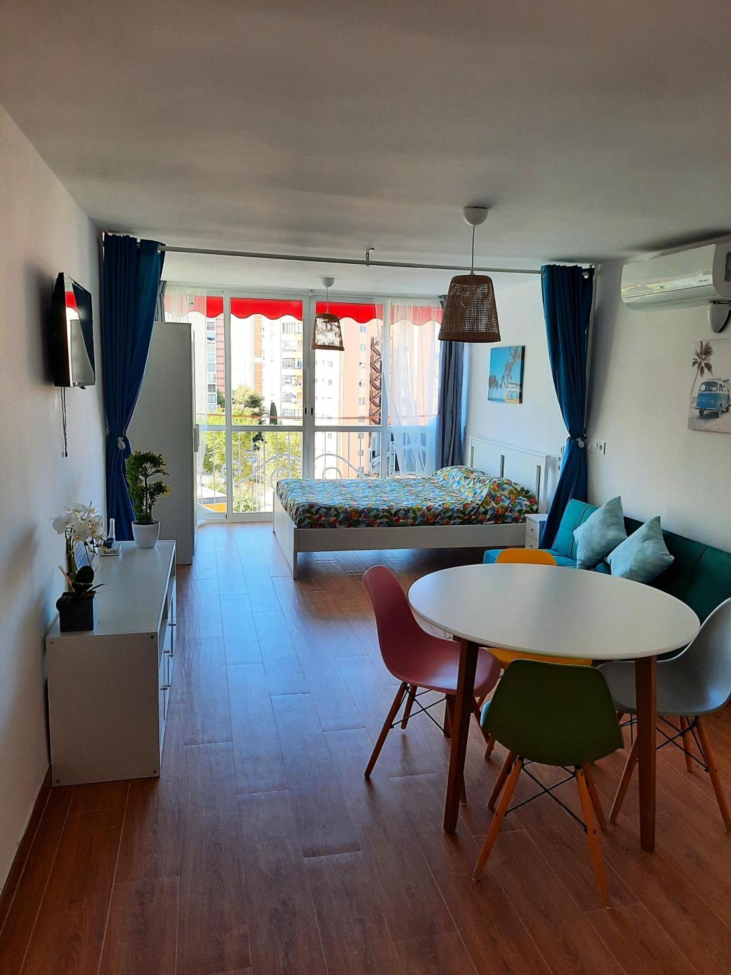 Playmon Holiday Apartment Benidorm Ngoại thất bức ảnh