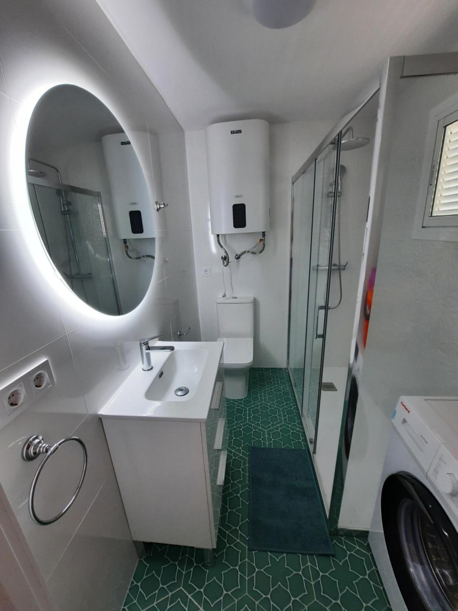 Playmon Holiday Apartment Benidorm Ngoại thất bức ảnh