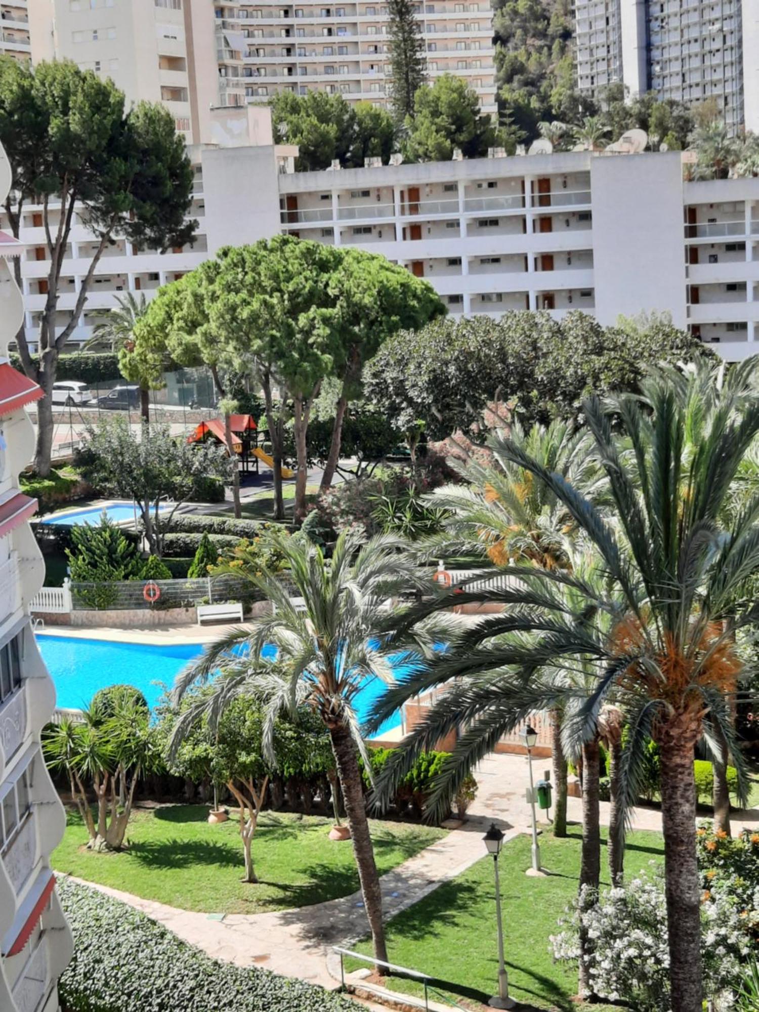 Playmon Holiday Apartment Benidorm Ngoại thất bức ảnh